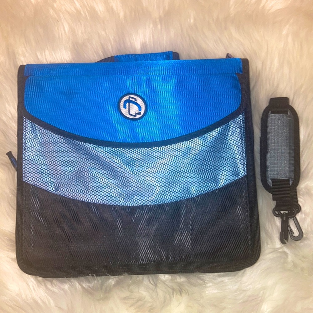 “🍒5 for $8🍒” = 5 items for $8 Zip up Binder